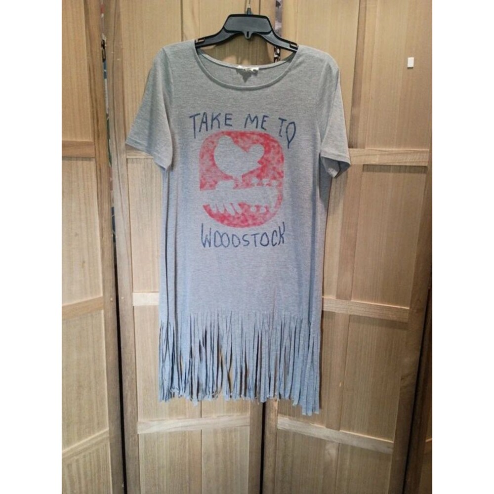Take me to Woodstock size small
